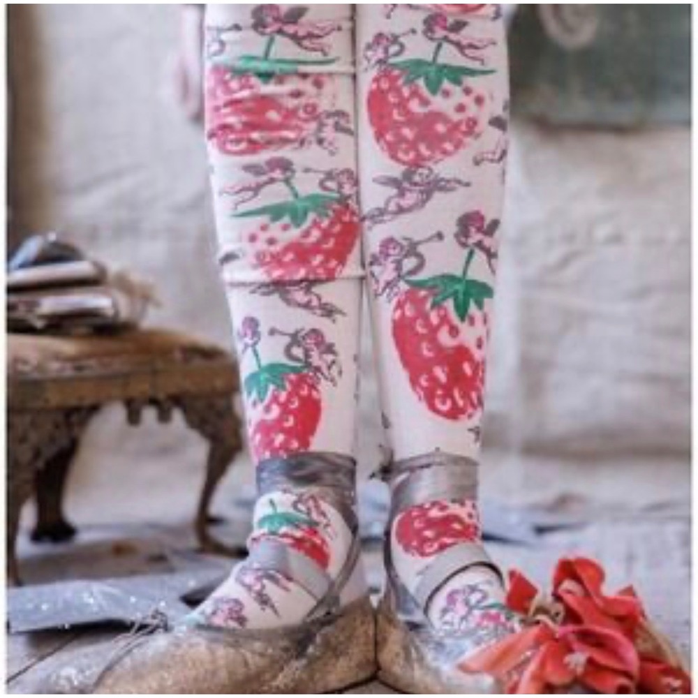 Magnolia Pearl Bums Berries Over the Knee Socks SOLD OUT NWT Cherubs Strawberry
